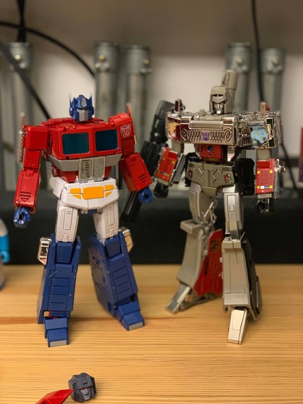 Mp 44 Optimus Prime First In Hand Images  (23 of 28)